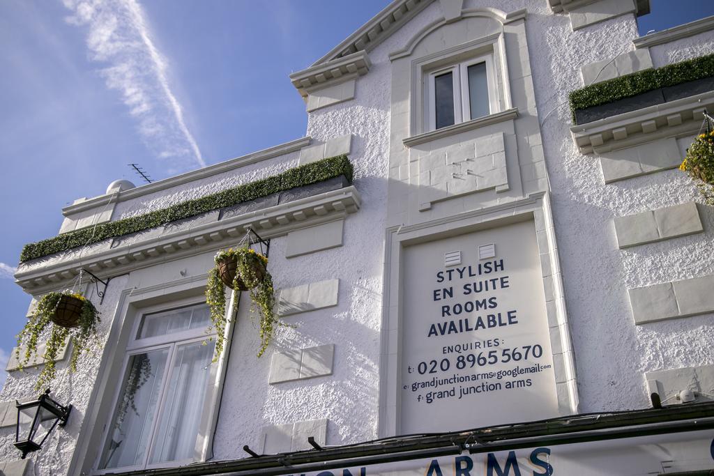 Grand Junction Arms Hotel London Bagian luar foto