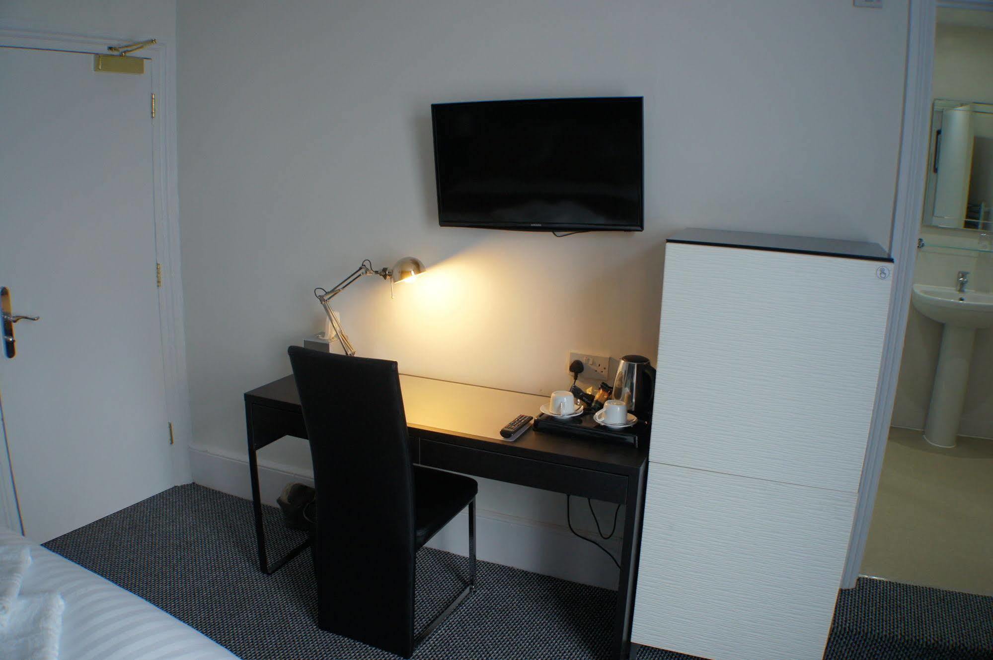 Grand Junction Arms Hotel London Bagian luar foto
