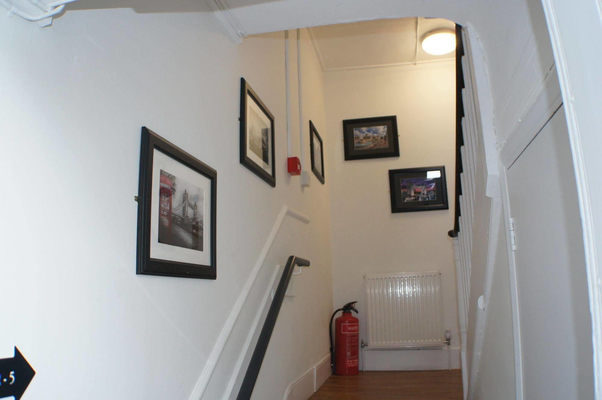 Grand Junction Arms Hotel London Bagian luar foto