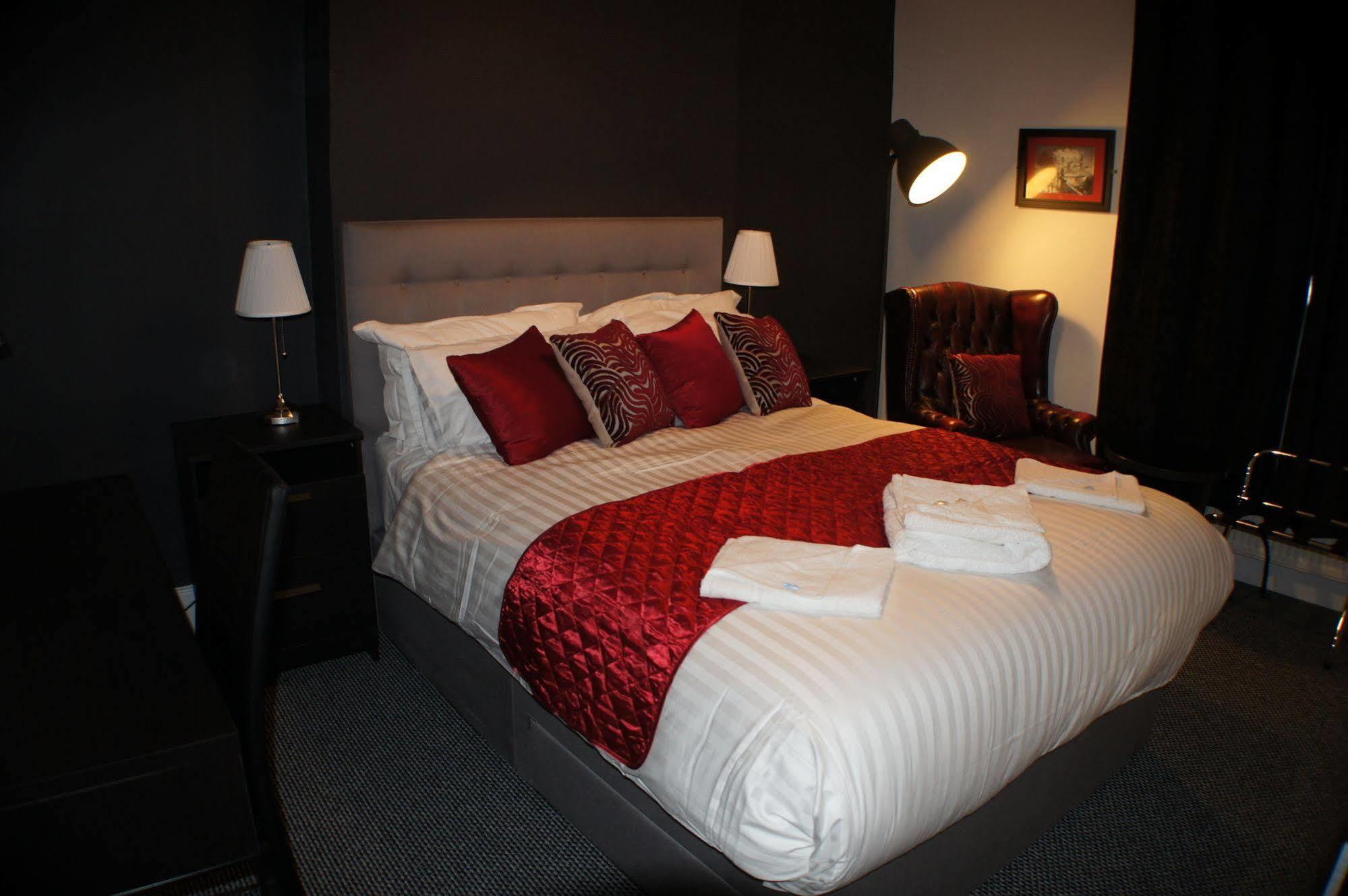 Grand Junction Arms Hotel London Bagian luar foto