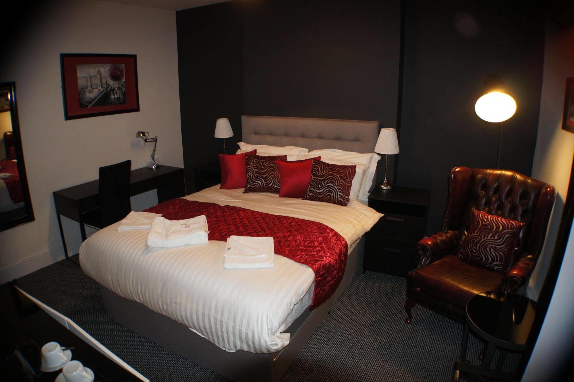 Grand Junction Arms Hotel London Bagian luar foto